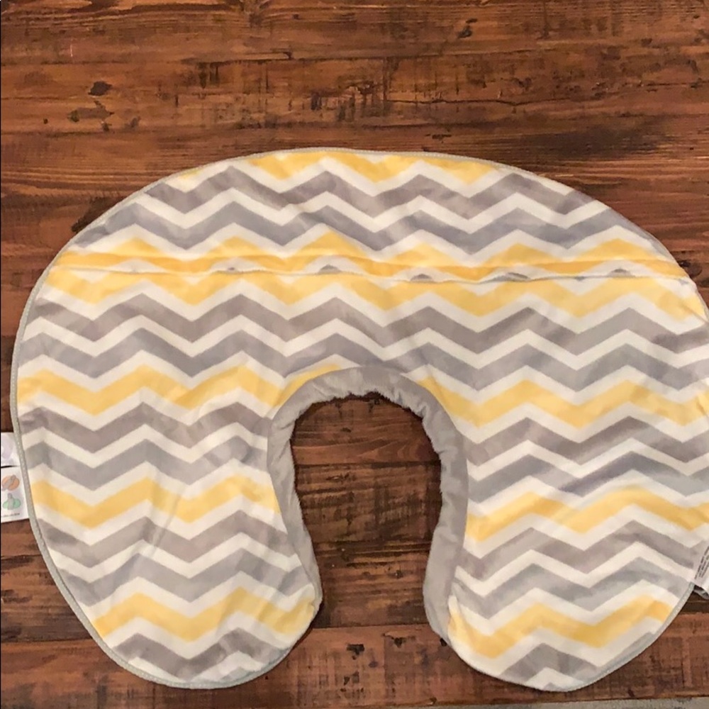 Boppy nursing pillow slipcover
